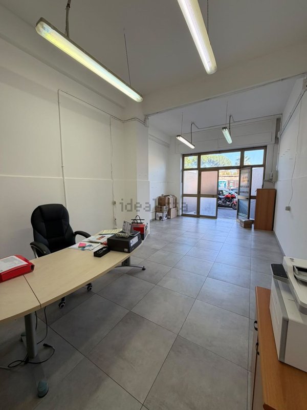locale commerciale in affitto a Roma in zona Prenestino-Centocelle