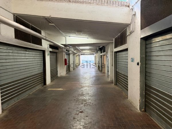 box auto in affitto a Roma in zona Gianicolense