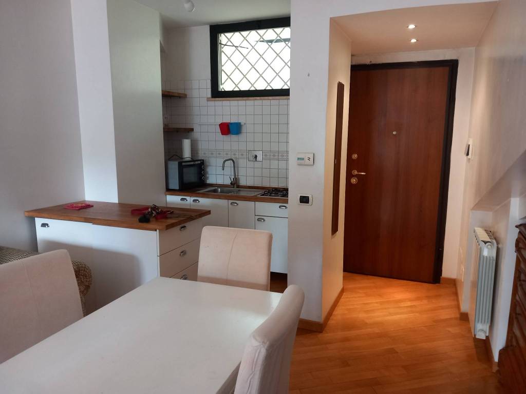 appartamento in affitto a Roma in zona Ardeatino