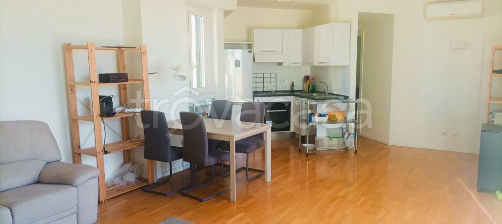 appartamento in affitto a Roma in zona Appio Latino