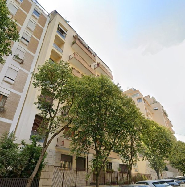casa indipendente in affitto a Roma in zona Salario