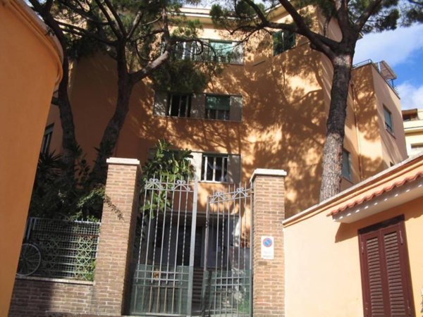 appartamento in affitto a Roma in zona Ostiense