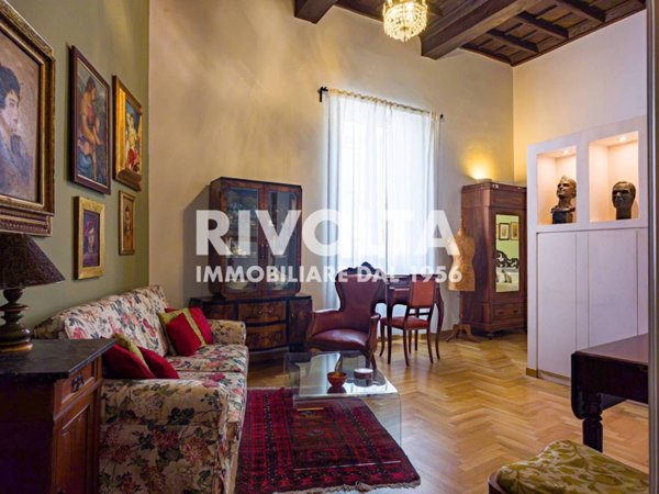 appartamento in affitto a Roma in zona Parione/Sant'Eustachio