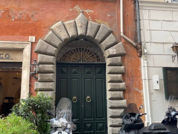 appartamento in affitto a Roma in zona Parione/Sant'Eustachio