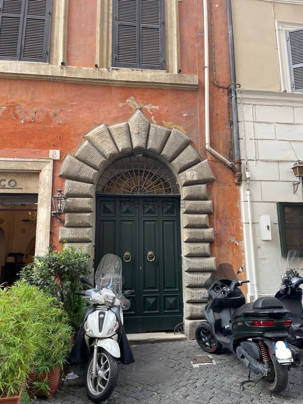 appartamento in affitto a Roma in zona Parione/Sant'Eustachio