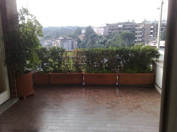 appartamento in affitto a Roma in zona Tomba di Nerone