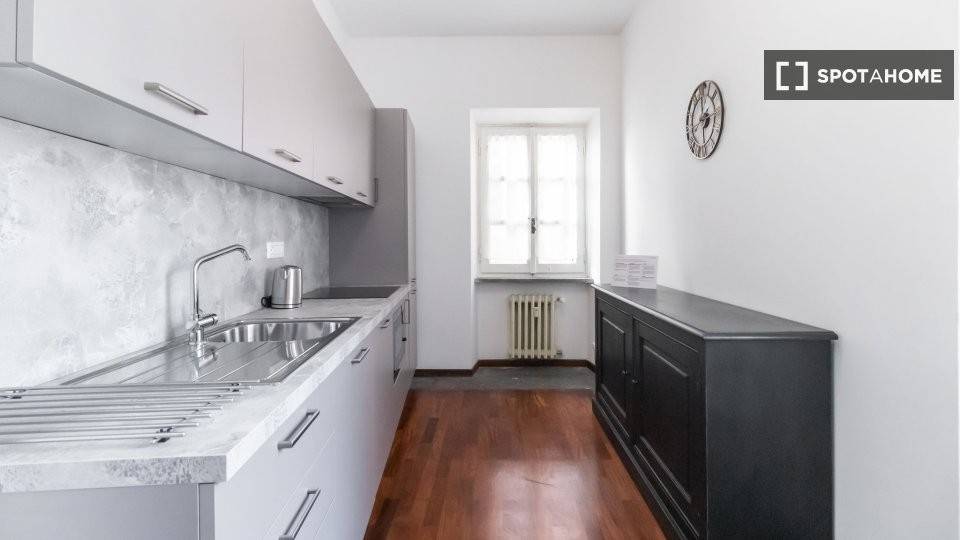 appartamento in affitto a Roma in zona Trevi-Colonna