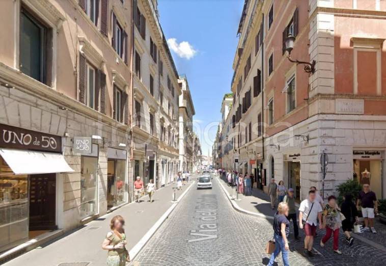 locale commerciale in affitto a Roma in zona Campo Marzio