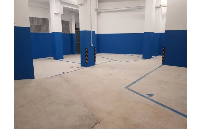 box auto in affitto a Roma in zona Tuscolano
