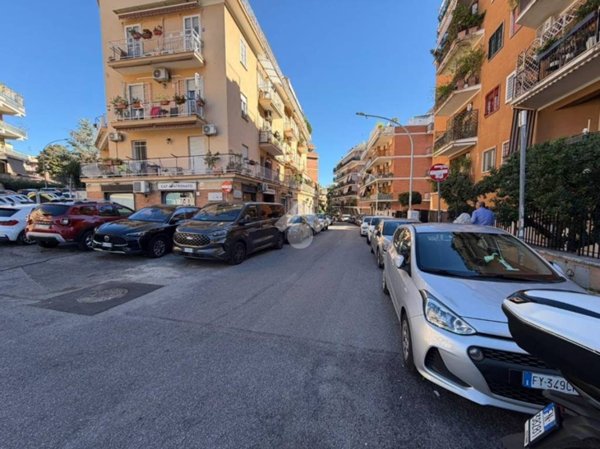 locale commerciale in affitto a Roma in zona Monte Sacro/Talenti