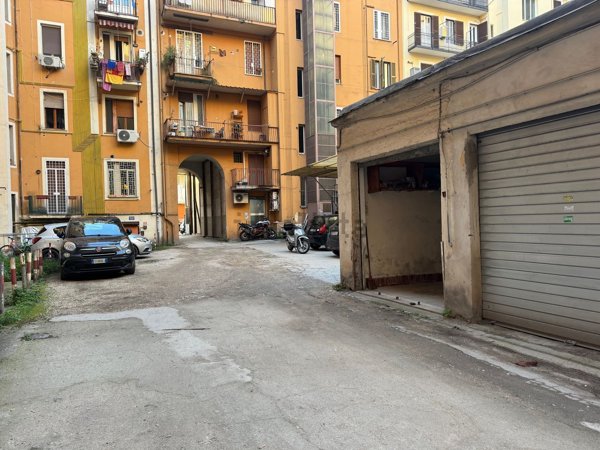 box auto in affitto a Roma in zona Nomentano