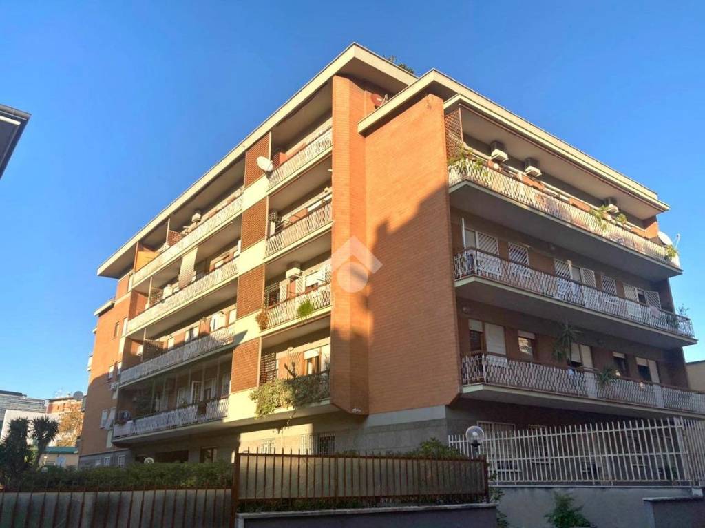 appartamento in affitto a Roma in zona Tuscolano