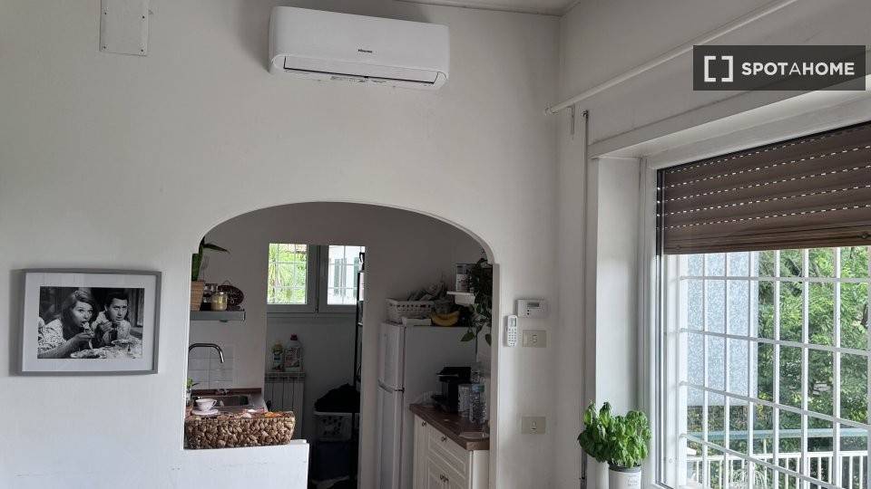 appartamento in affitto a Roma in zona Tomba di Nerone