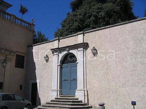 ufficio in affitto a Roma in zona Trevi-Colonna