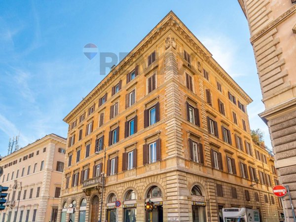 appartamento in affitto a Roma in zona Parione/Sant'Eustachio