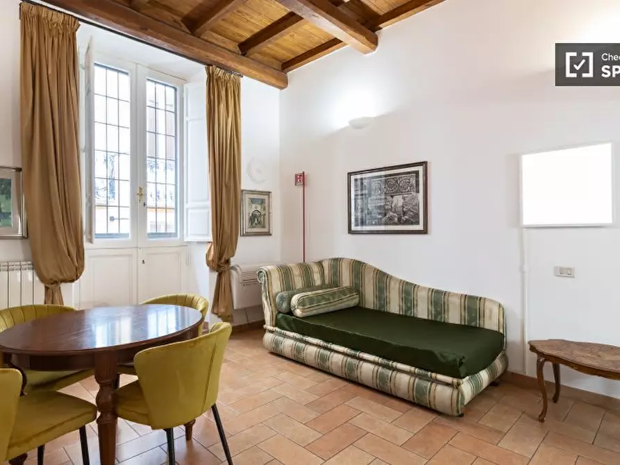 appartamento in affitto a Roma in zona Pigna - Sant'Angelo