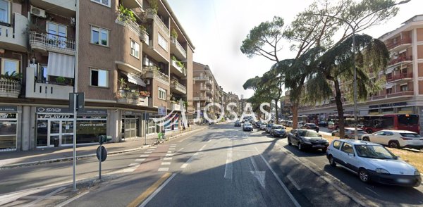 locale commerciale in affitto a Roma in zona Monte Sacro/Talenti