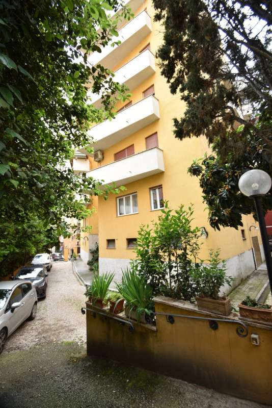 appartamento in affitto a Roma in zona Appio Latino