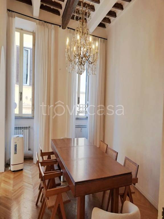 appartamento in affitto a Roma in zona Rione di Ponte