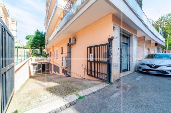 locale commerciale in affitto a Roma in zona Monte Sacro/Talenti