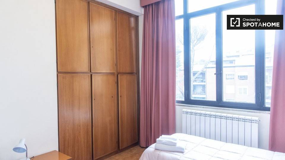 appartamento in affitto a Roma in zona Mostacciano