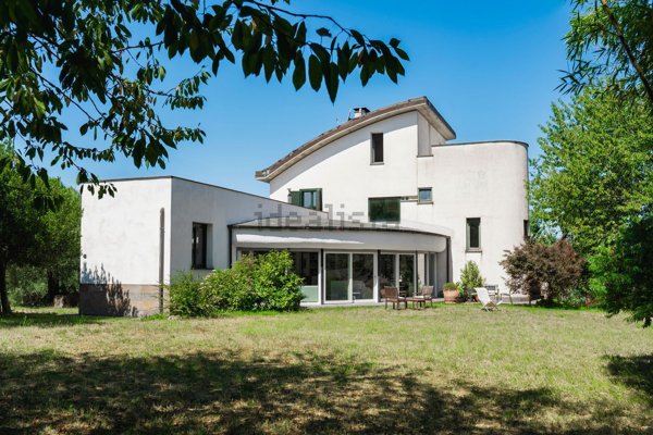 casa indipendente in affitto a Sacrofano