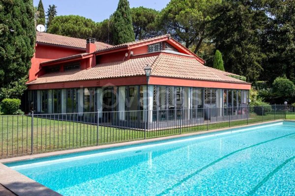 villa in affitto a Sacrofano in zona Monte Caminetto