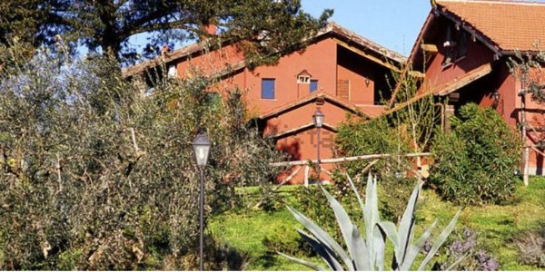 casa indipendente in affitto a Sacrofano