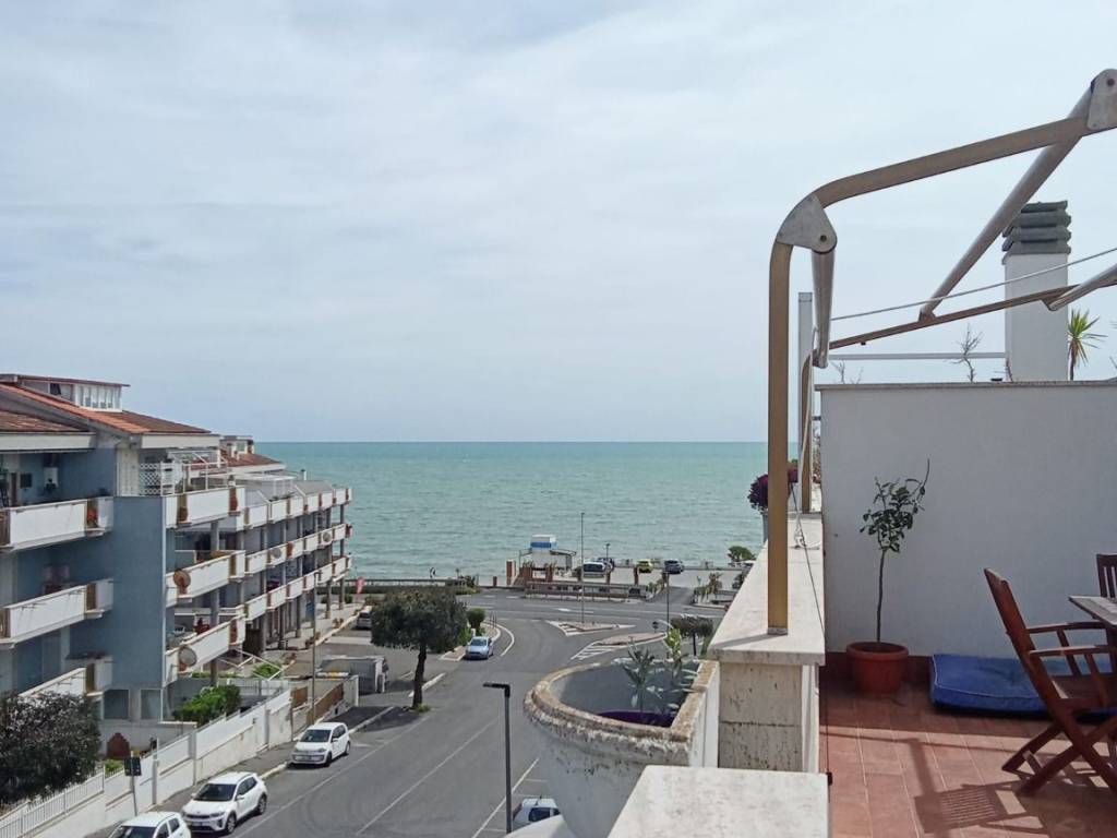 appartamento in affitto a Santa Marinella