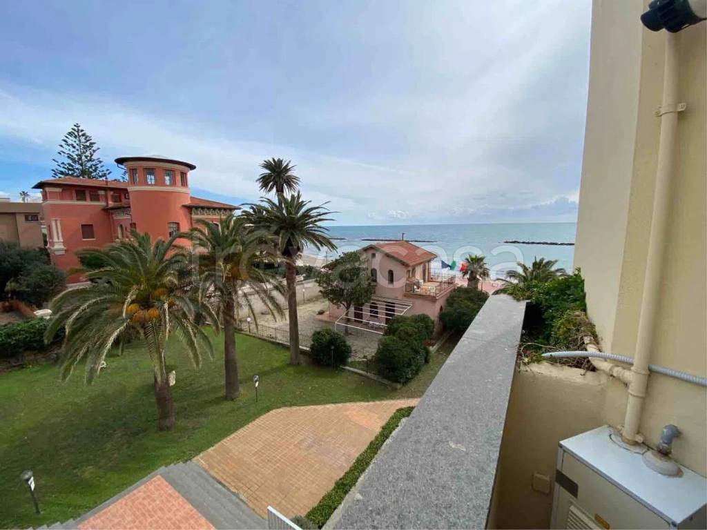 appartamento in affitto a Santa Marinella