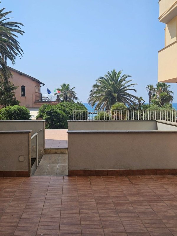 appartamento in affitto a Santa Marinella