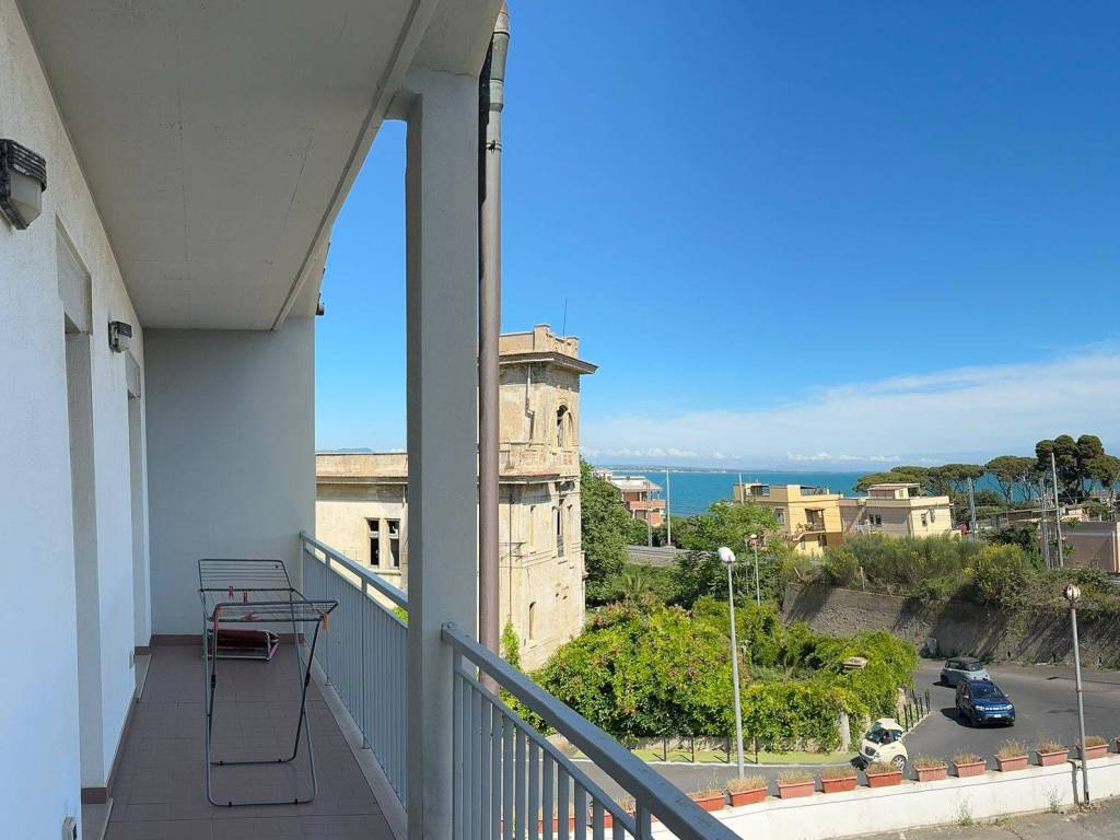 appartamento in affitto a Santa Marinella