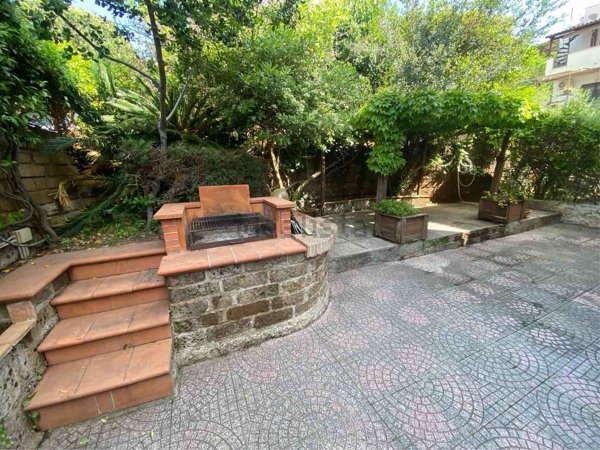 pentavano in affitto a Santa Marinella