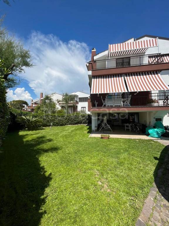 casa indipendente in affitto a Santa Marinella in zona Santa Severa