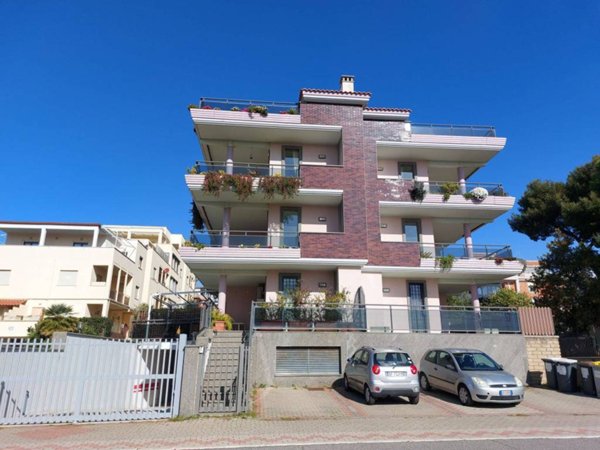 appartamento in affitto a Santa Marinella