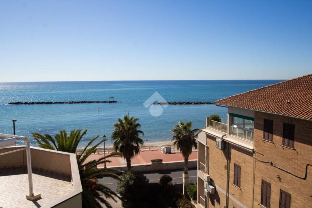 appartamento in affitto a Santa Marinella