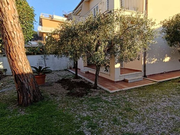 casa indipendente in affitto a Santa Marinella in zona Santa Severa
