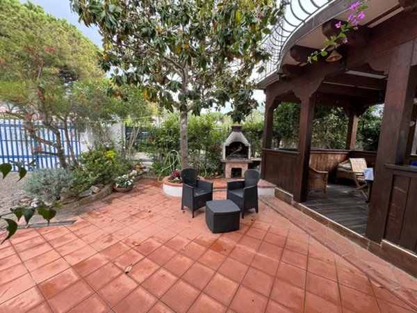 casa indipendente in affitto a Santa Marinella