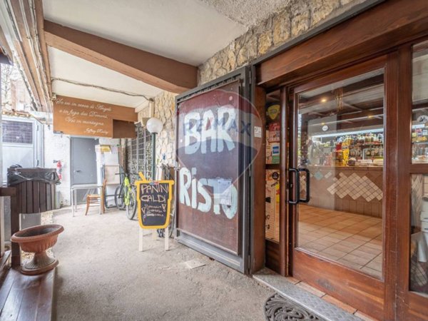 negozio in affitto a Subiaco