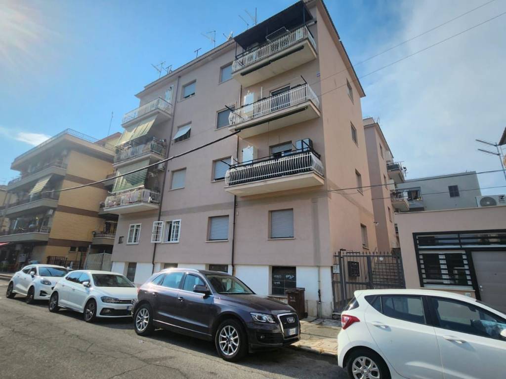 appartamento in affitto a Tivoli in zona Terme