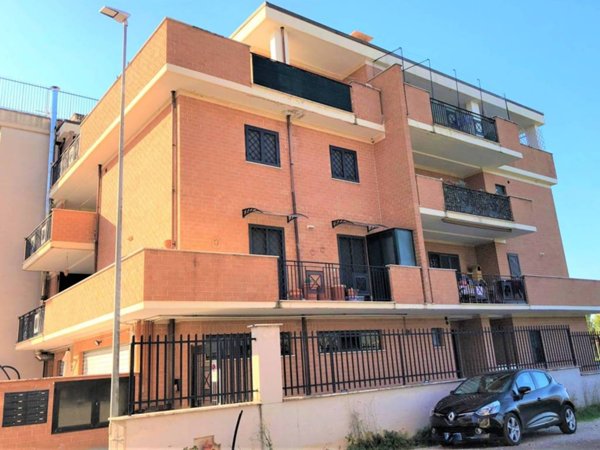 appartamento in affitto a Tivoli in zona Favale