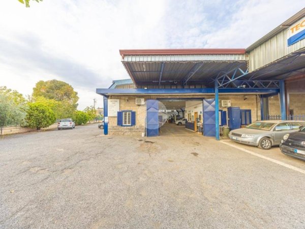 locale commerciale in affitto a Tivoli in zona Villa Adriana