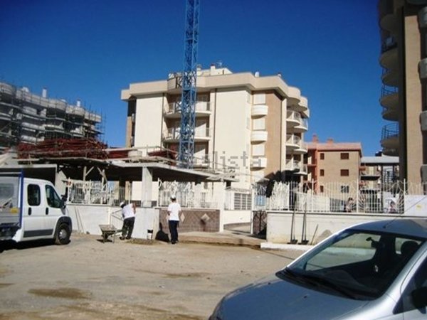 appartamento in affitto a Tivoli in zona Campolimpido