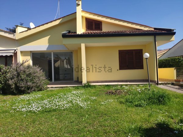 casa indipendente in affitto a Tivoli in zona Villa Adriana