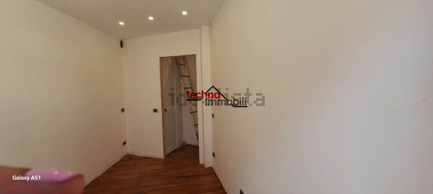 locale commerciale in affitto a Tivoli