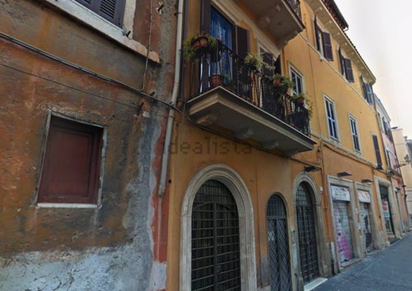 locale commerciale in affitto a Tivoli