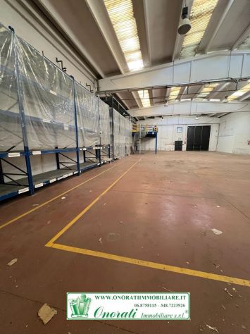 locale commerciale in affitto a Tivoli