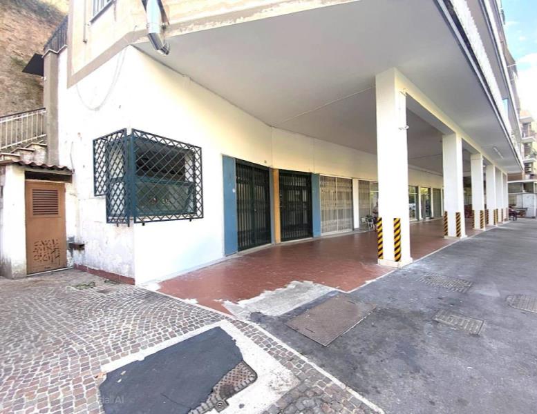 negozio in affitto a Tivoli