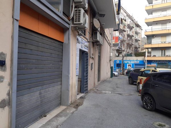 negozio in affitto a Tivoli