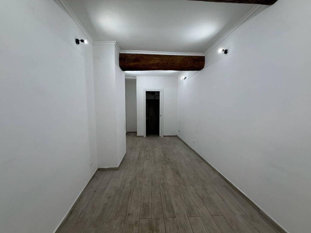 negozio in affitto a Tivoli